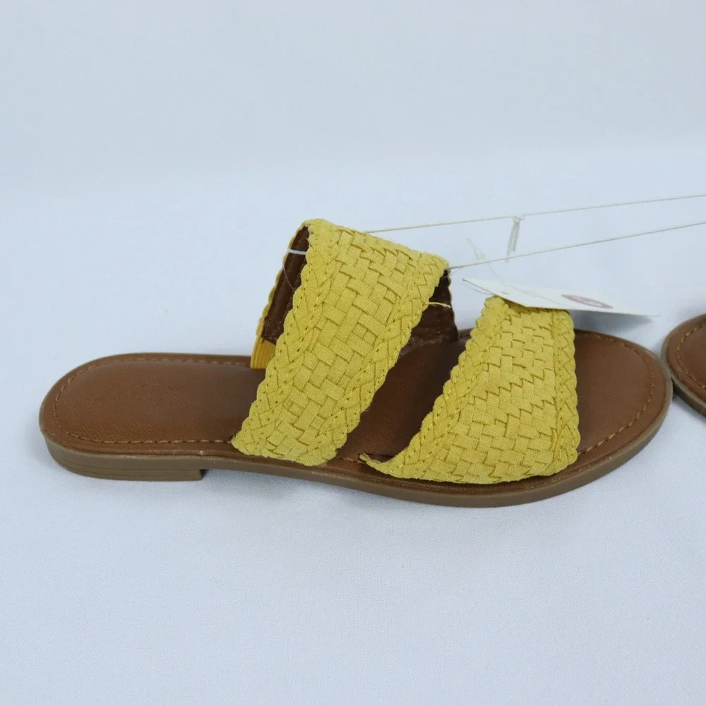 Universal Thread Yellow Bryton Slide On Sandals Woven Two Strap Womens 6.5 NEW